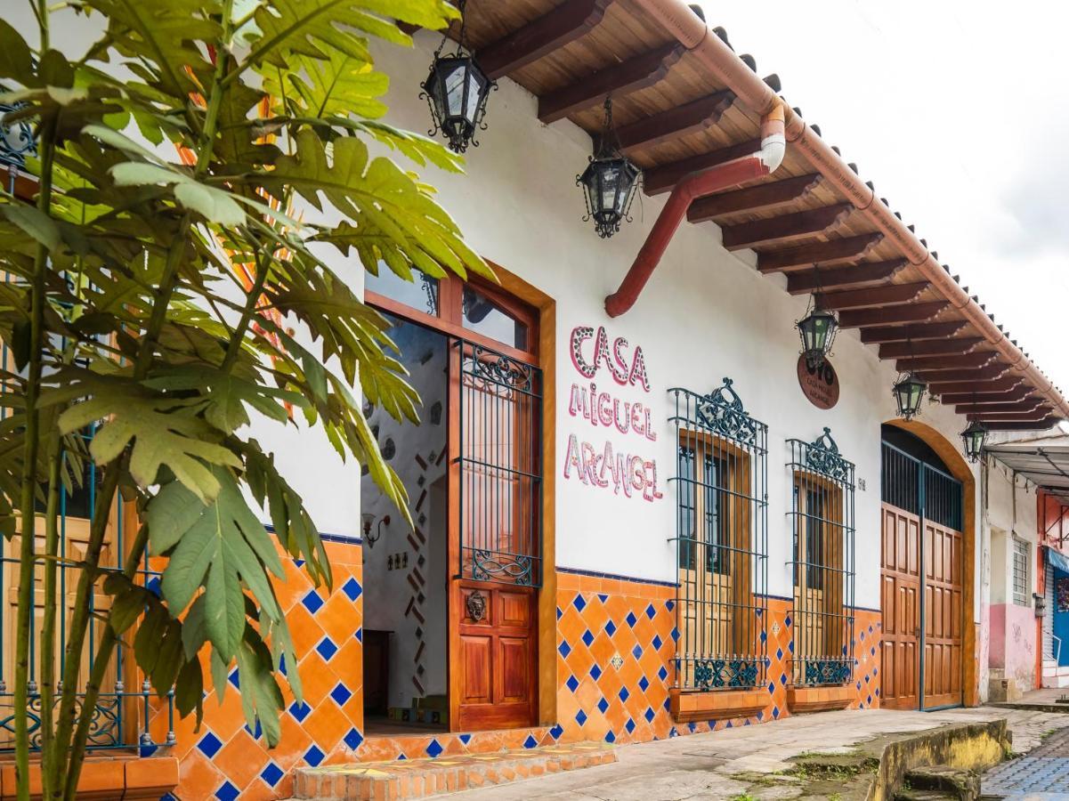 Casa Miguel Arcangel 科阿特佩克 外观 照片